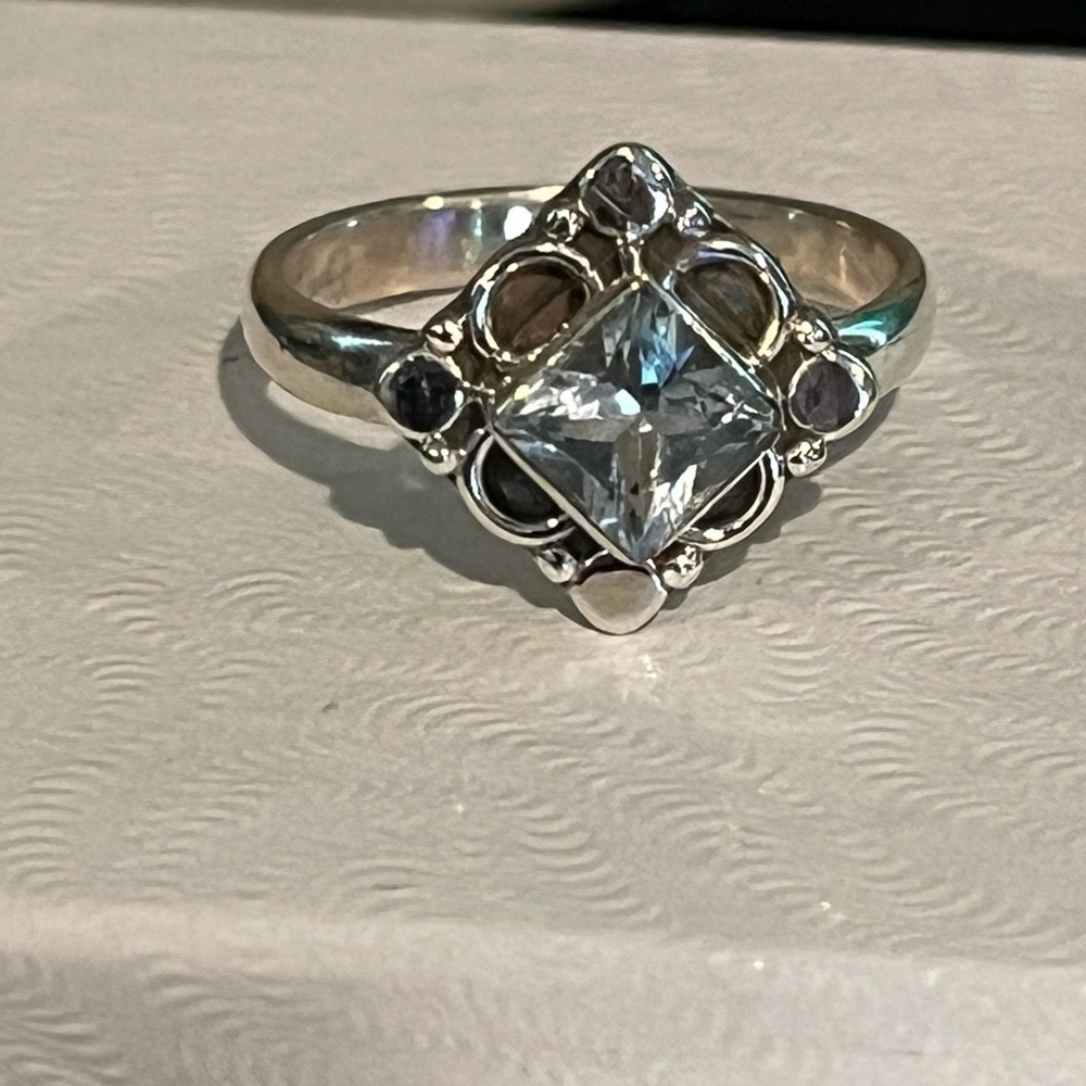 Sterling silver and natural topaz ring, size 5, new! - Picture 6 of 9